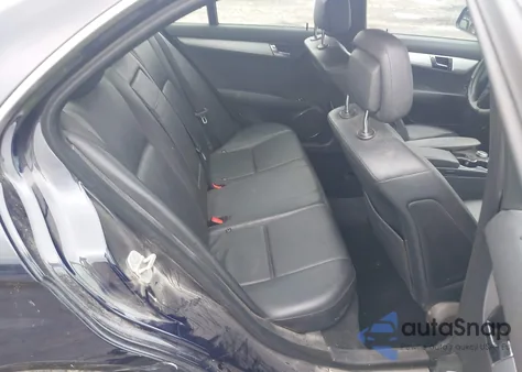 2008 Mercedes-Benz C 300 Luxury 4Matic/Sport 4Matic from USA, damaged, VIN WDDGF81X68F129656